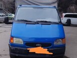 Ford Transit-10