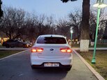 Kia Rio-2