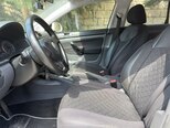 Volkswagen Jetta-9
