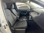 Toyota Corolla Cross-12