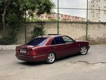 Mercedes E 240-2
