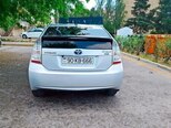 Toyota Prius-3