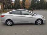 Hyundai Accent-4