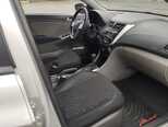 Hyundai Accent-5