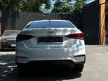 Hyundai Accent-6