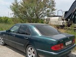 Mercedes E 280-3