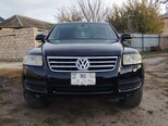 Volkswagen Touareg-1