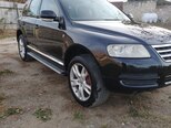 Volkswagen Touareg-2
