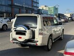 Mitsubishi Pajero-7