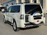Mitsubishi Pajero-8