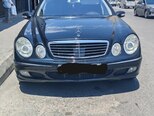 Mercedes E 240-1