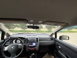 Nissan Tiida-5