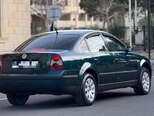 Volkswagen Passat-5