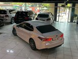 Toyota Camry-12