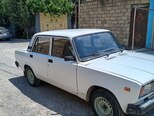 LADA (VAZ) 2107-2