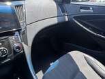 Hyundai Sonata-9