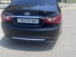 Hyundai Sonata-5