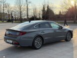 Hyundai Sonata-9