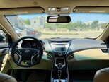 Hyundai Elantra-8