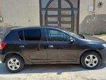 Renault Sandero-5