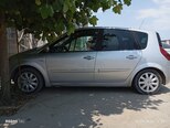 Renault Megane Scenic-6