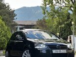 Volkswagen Golf R32-2