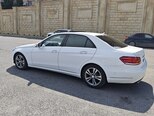 Mercedes E 220-8