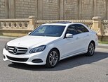 Mercedes E 220-10
