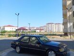 Mercedes 200 E-2
