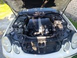 Mercedes E 240-11