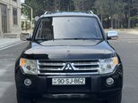Mitsubishi Pajero-1