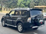 Mitsubishi Pajero-9