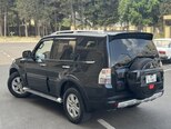Mitsubishi Pajero-8