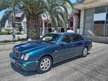Mercedes E 200-1