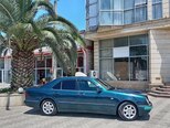 Mercedes E 200-4
