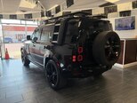 Land Rover Defender-6