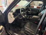 Land Rover Defender-8