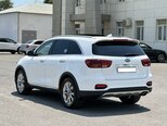 Kia Sorento-8