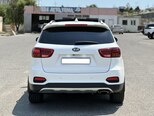 Kia Sorento-7