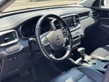 Kia Sorento-12