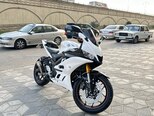 Yamaha YZF-R3-1
