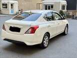 Nissan Sunny-5