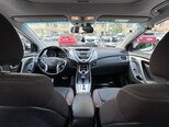 Hyundai Elantra-6