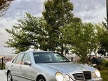 Mercedes E 220-4