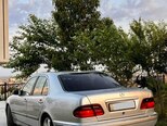 Mercedes E 220-6