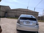 Toyota Prius-2