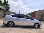 Toyota Prius-4