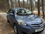 Toyota Yaris-2