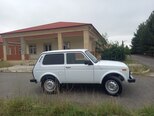 LADA (VAZ) Niva-11