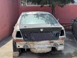 BMW 318-8